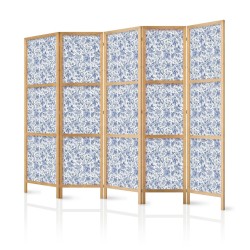 Japanischer Paravent - Illustration in Vintage Style - Blue Flowers on a White Background