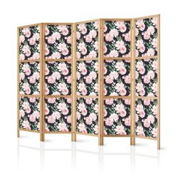Japanischer Paravent - Peonies - Pink Flowers and Green Leaves on a Graphite Background