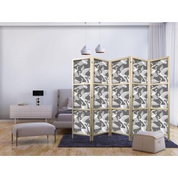 Japanischer Paravent - Pastel birds - a delicate pattern of white and grey herons on a light pink background