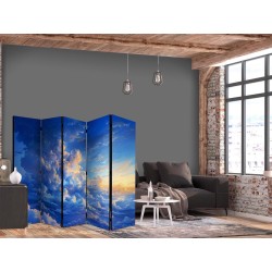 Paravent - When the Sky Becomes a Canvas: Artistic Work of Nature in the Clouds